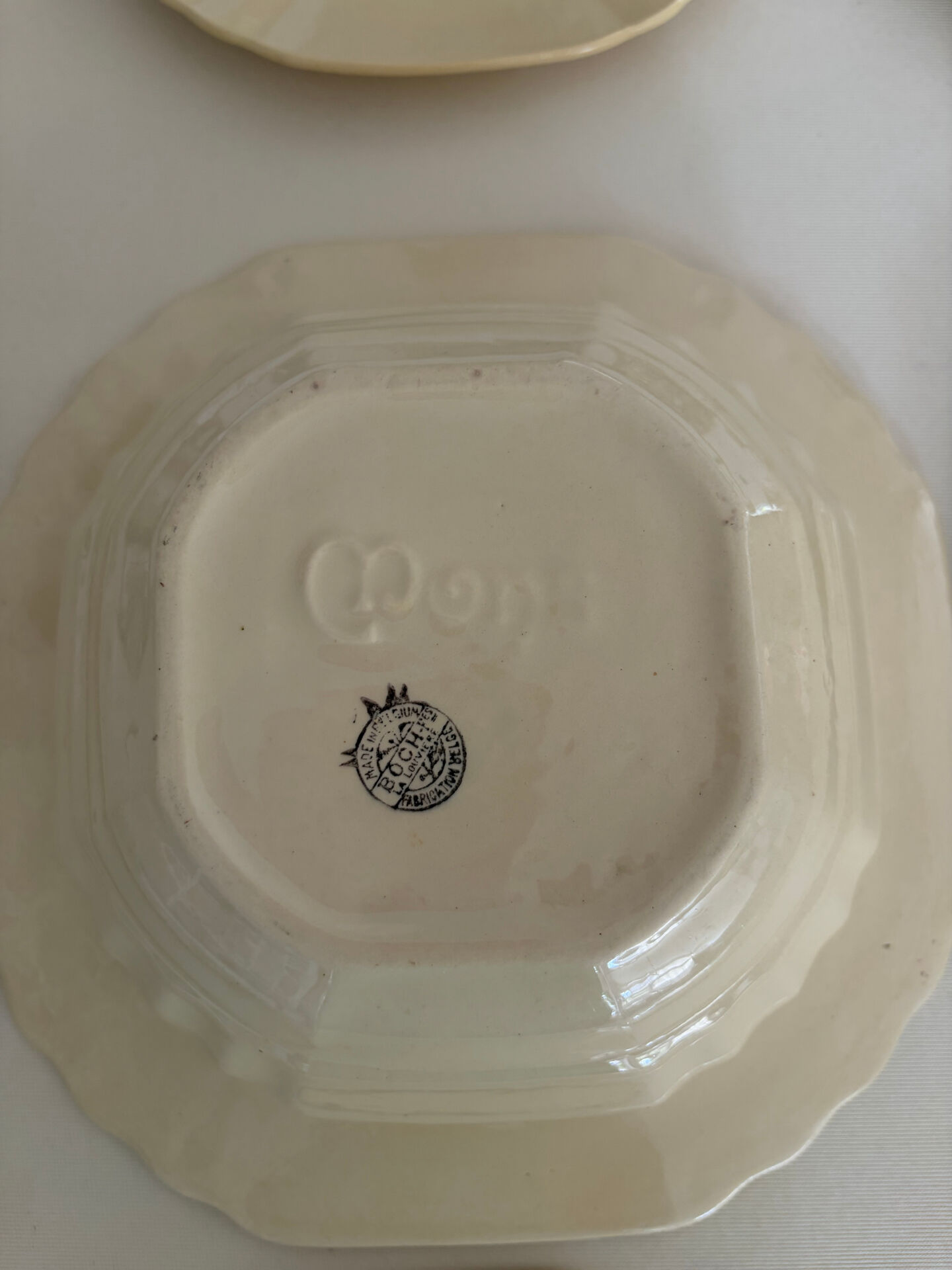 Assiettes et saladier boch la louvière