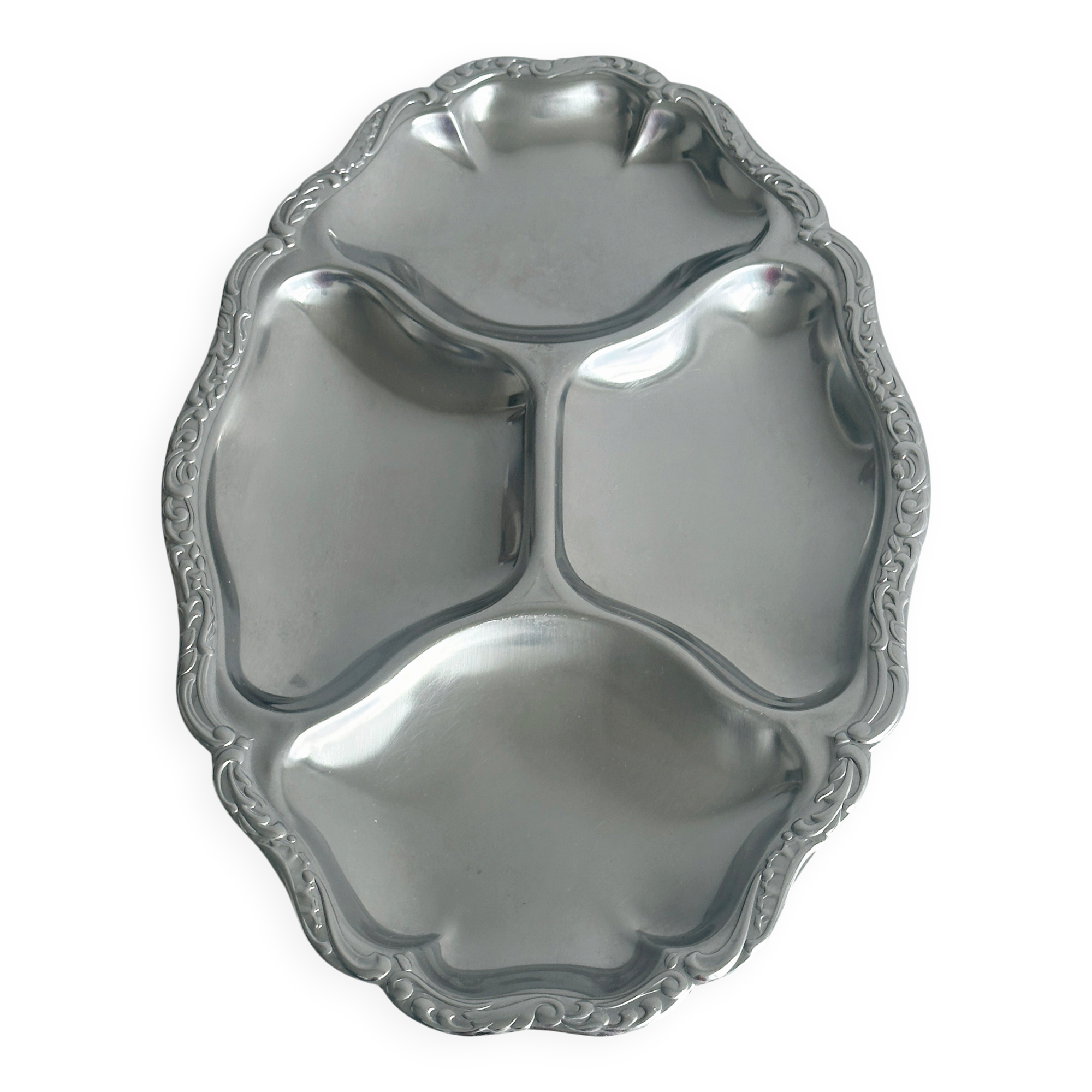 Serving dish with 4 compartments