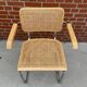 Chaise Cesca modèle Marcel Breuer avec accoudoirs B64