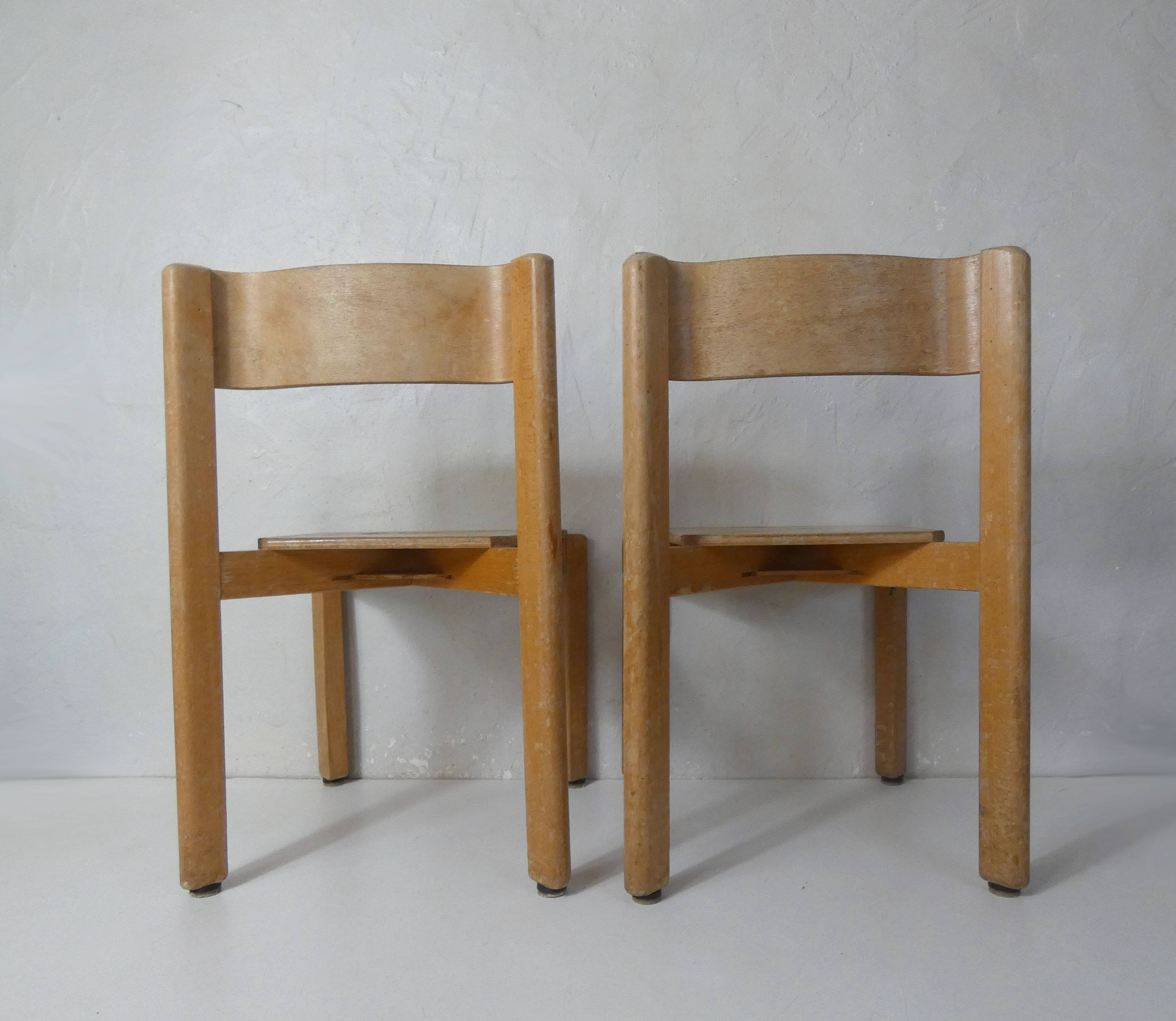 2 children's chairs