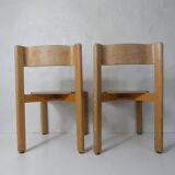 2 children's chairs