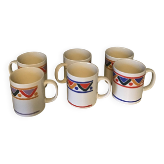 6 large vintage cups. Mobil