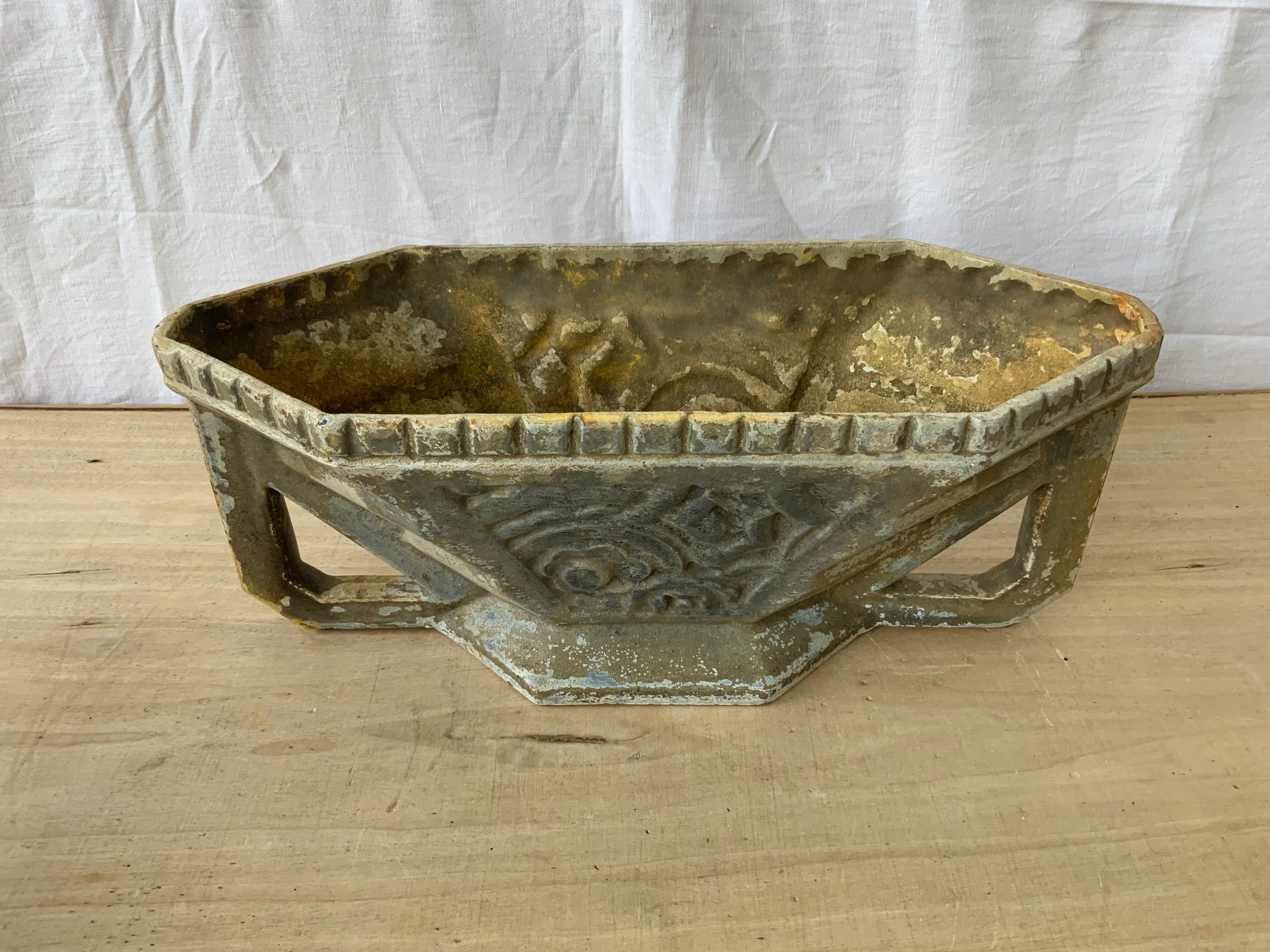 Cast iron planter