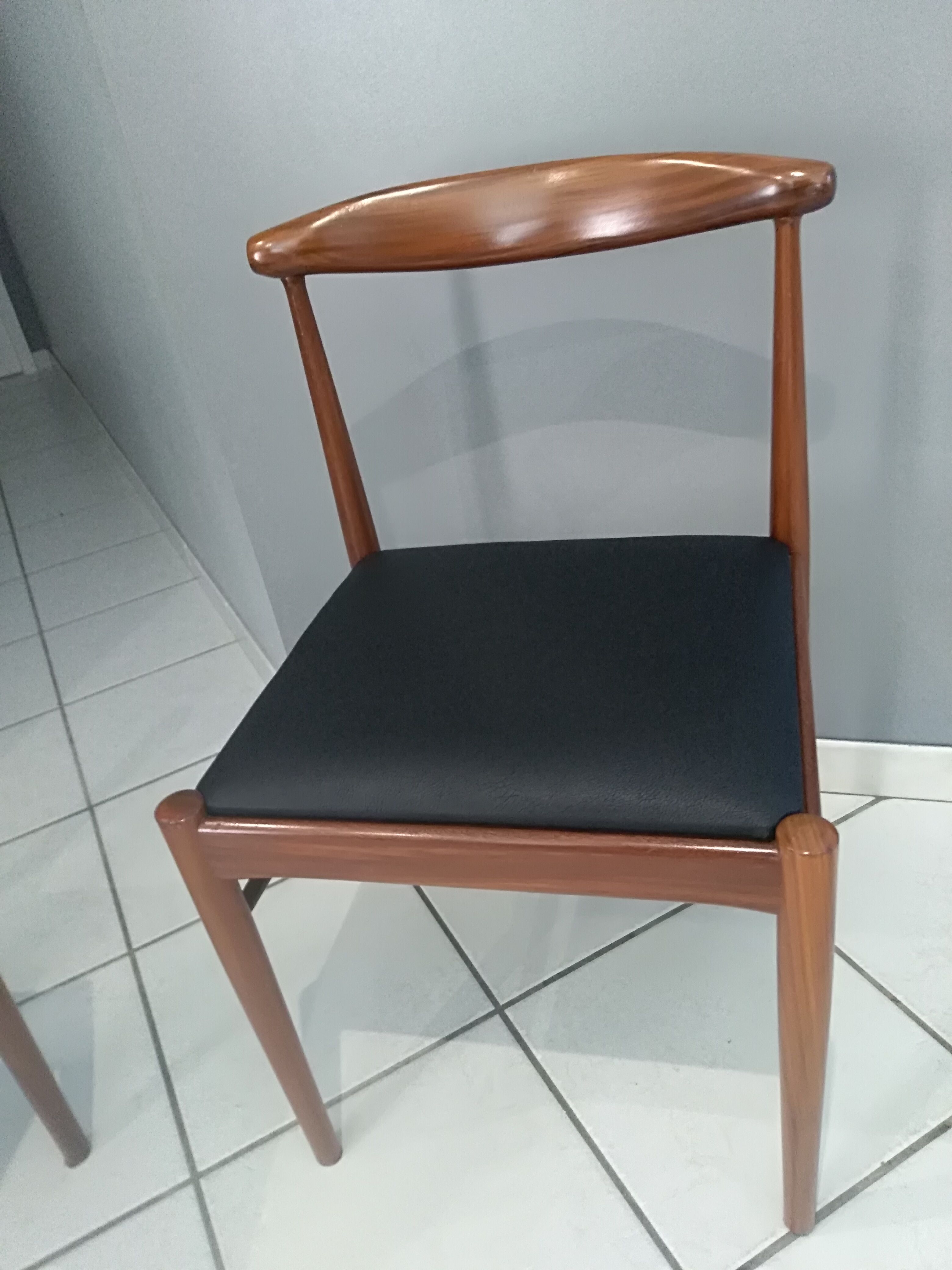 Suite of 6 chairs in Teck Denmark K.S vintage 1960