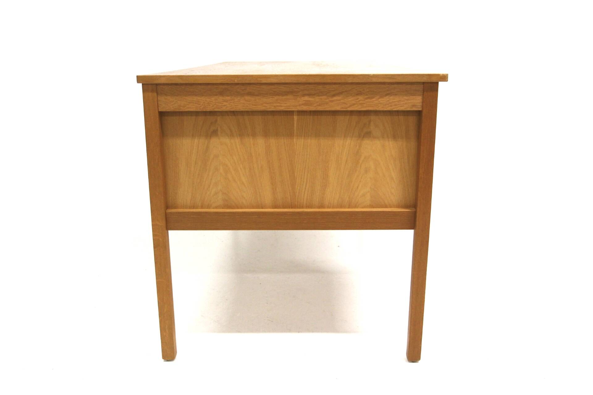 Bureau scandinave en chêne, Suède, 1960