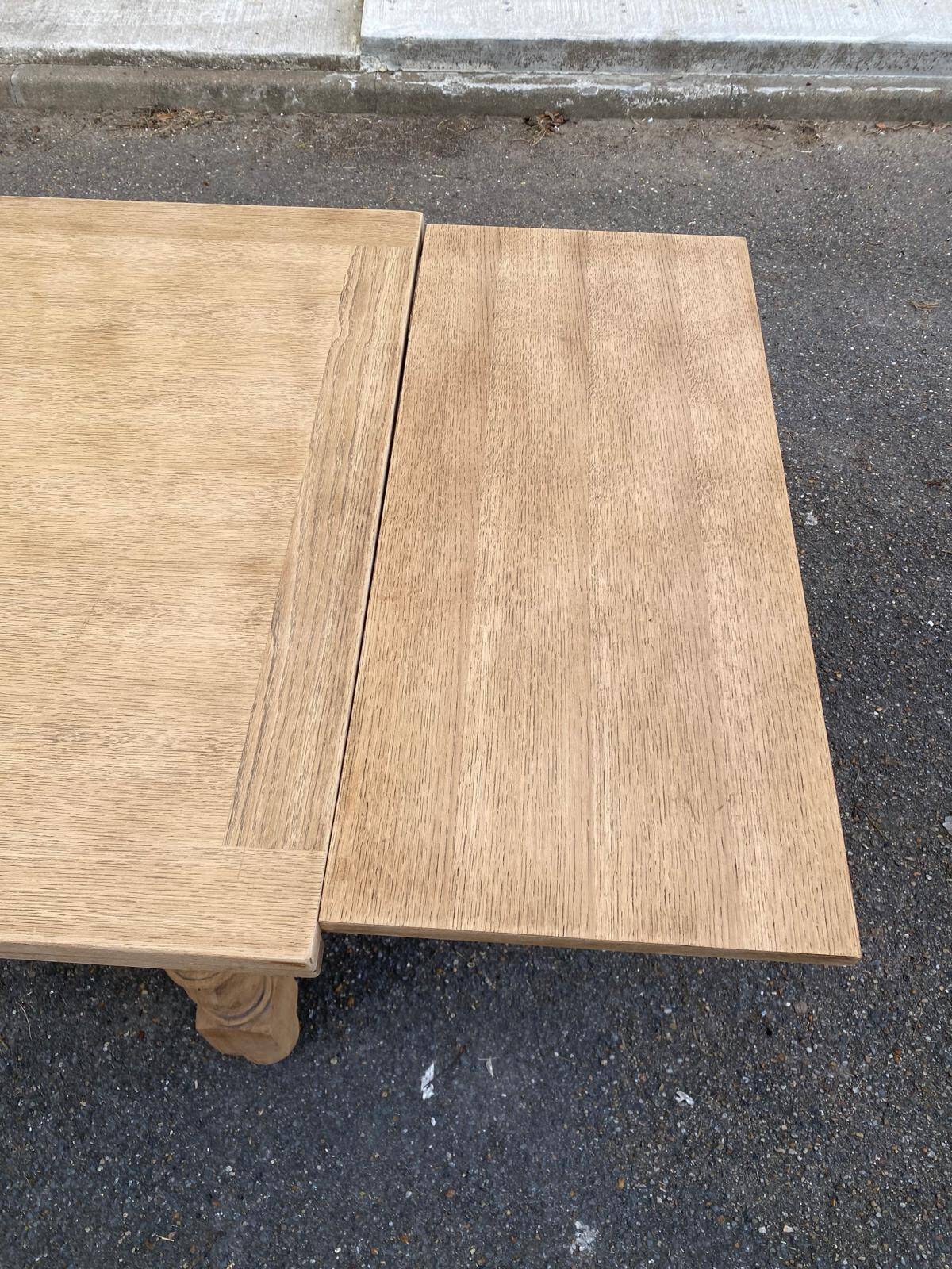 Renovated 19th-century oak extendable farmhouse dining table 160-240cm