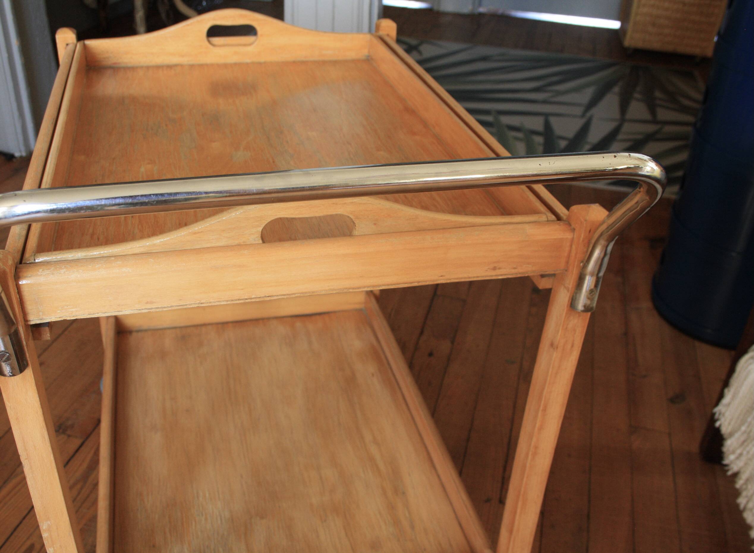 Desserte / bar roulant JATROK vintage