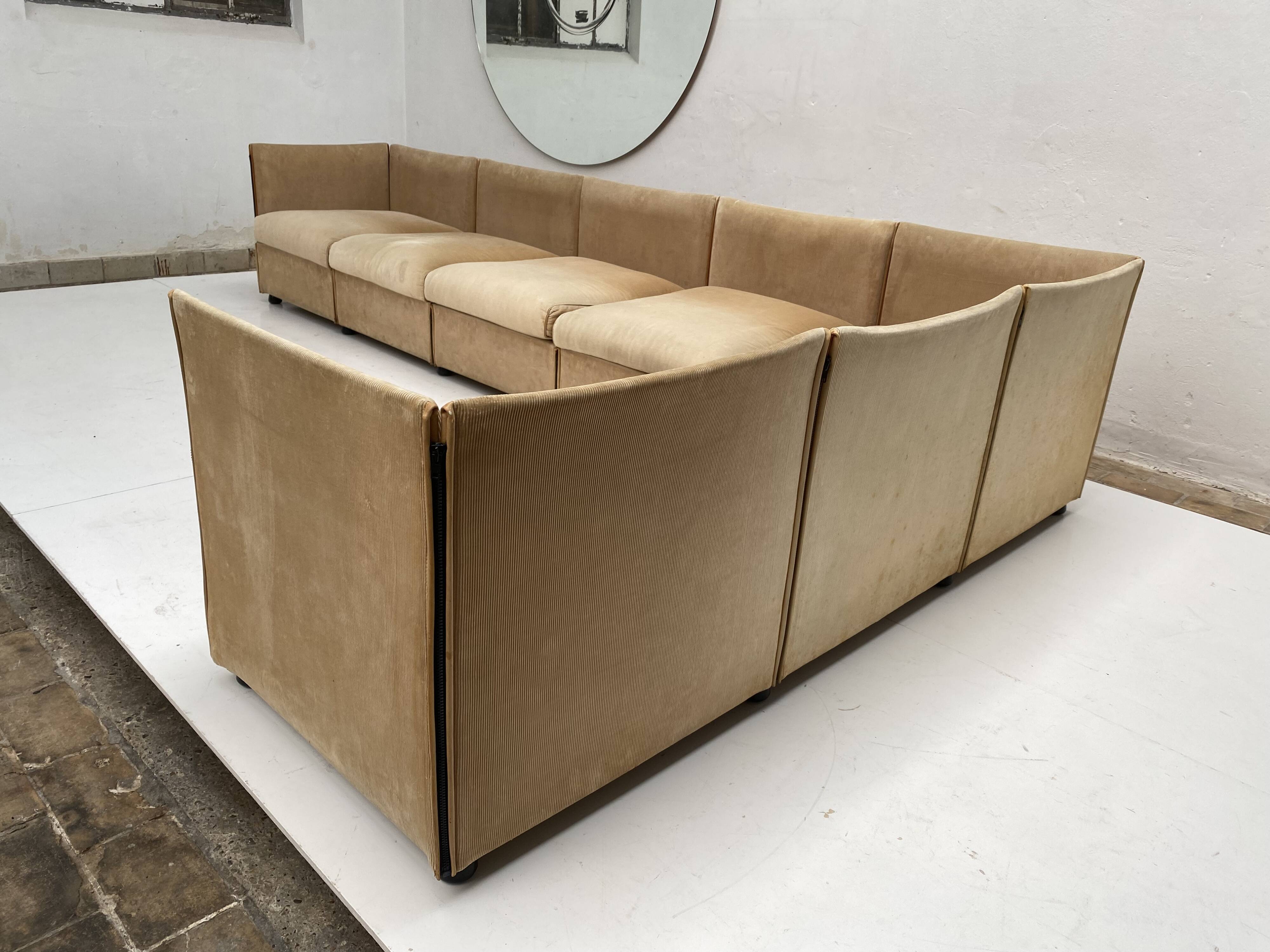 Large "Landeau" Modular Sofa by Mario Bellini for Cassina, 1970's