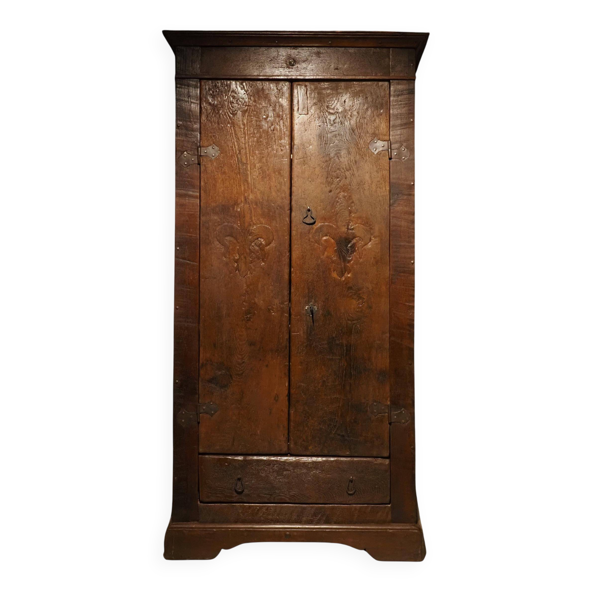 18th century French 'fleur-de-lis' armoire