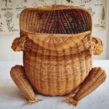 Wicker frog magazine holder Olivier Cajan