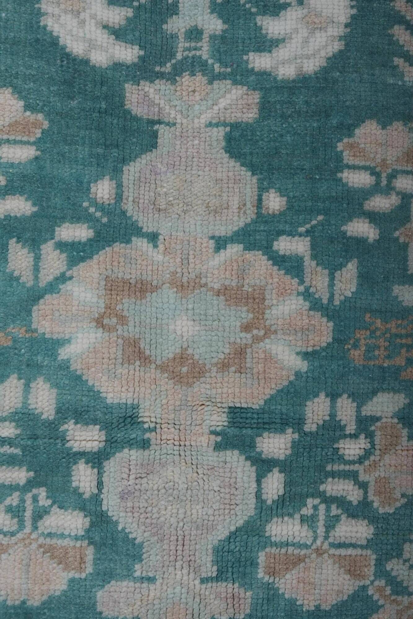 Vintage Turkish Oushak rug 175x258 cm
