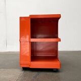 Dessert or space-age side table by Giovanni Pelis for Stile Neolt, 1960s.