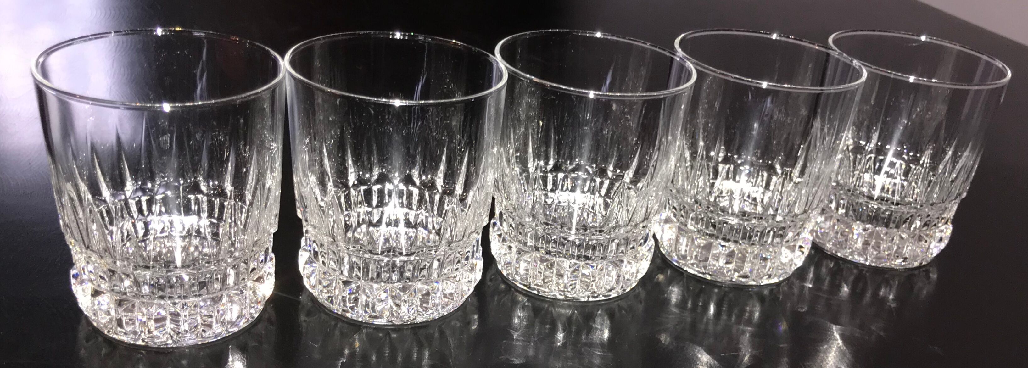 Series of 5 whiskey glasses
