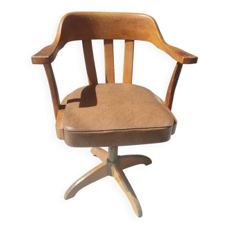 Swivel chair