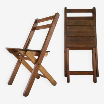 Pair of folding chairs stamped au feu de bois