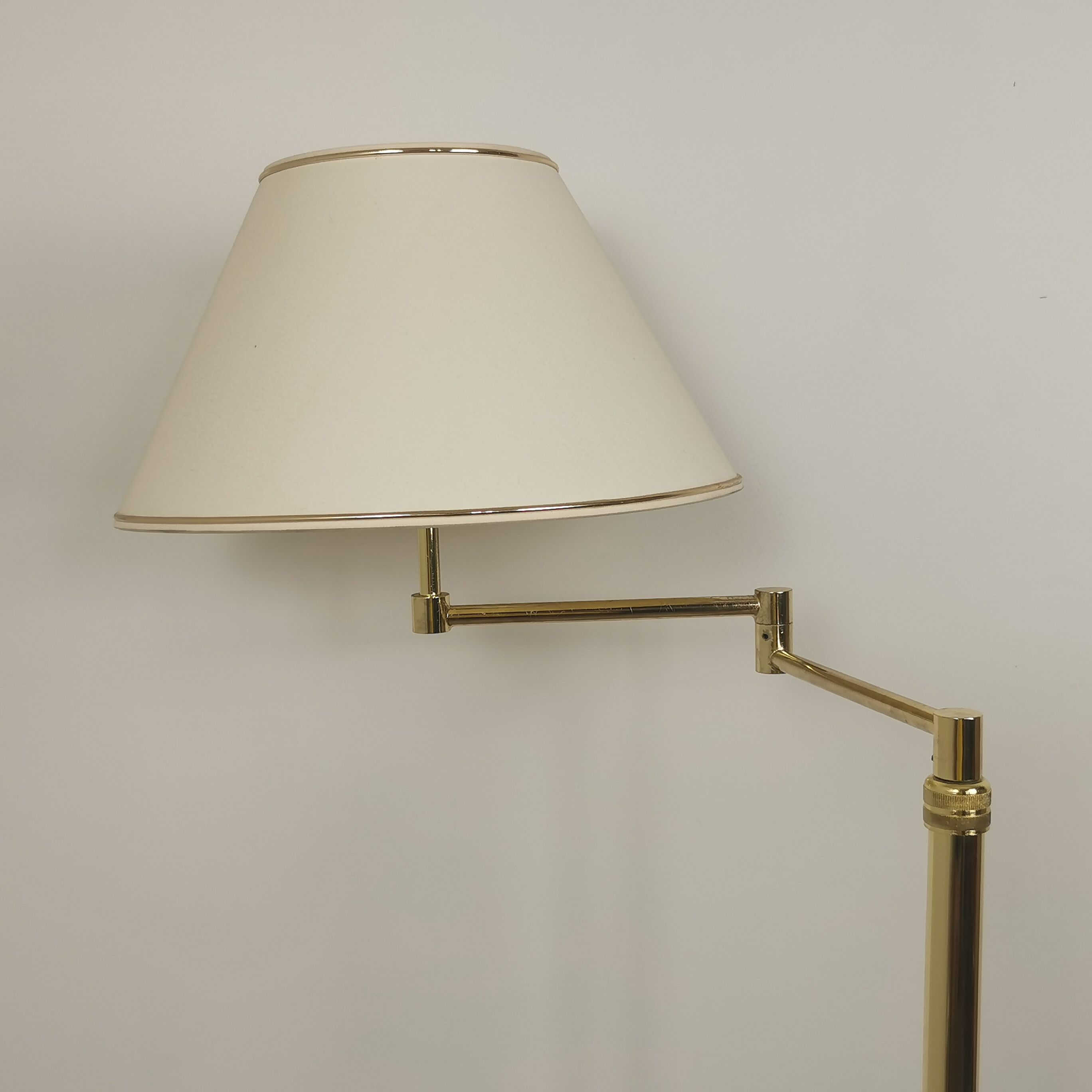 Lampadaire liseuse italien