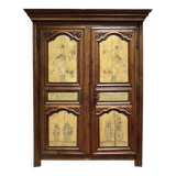 Belle armoire décorée