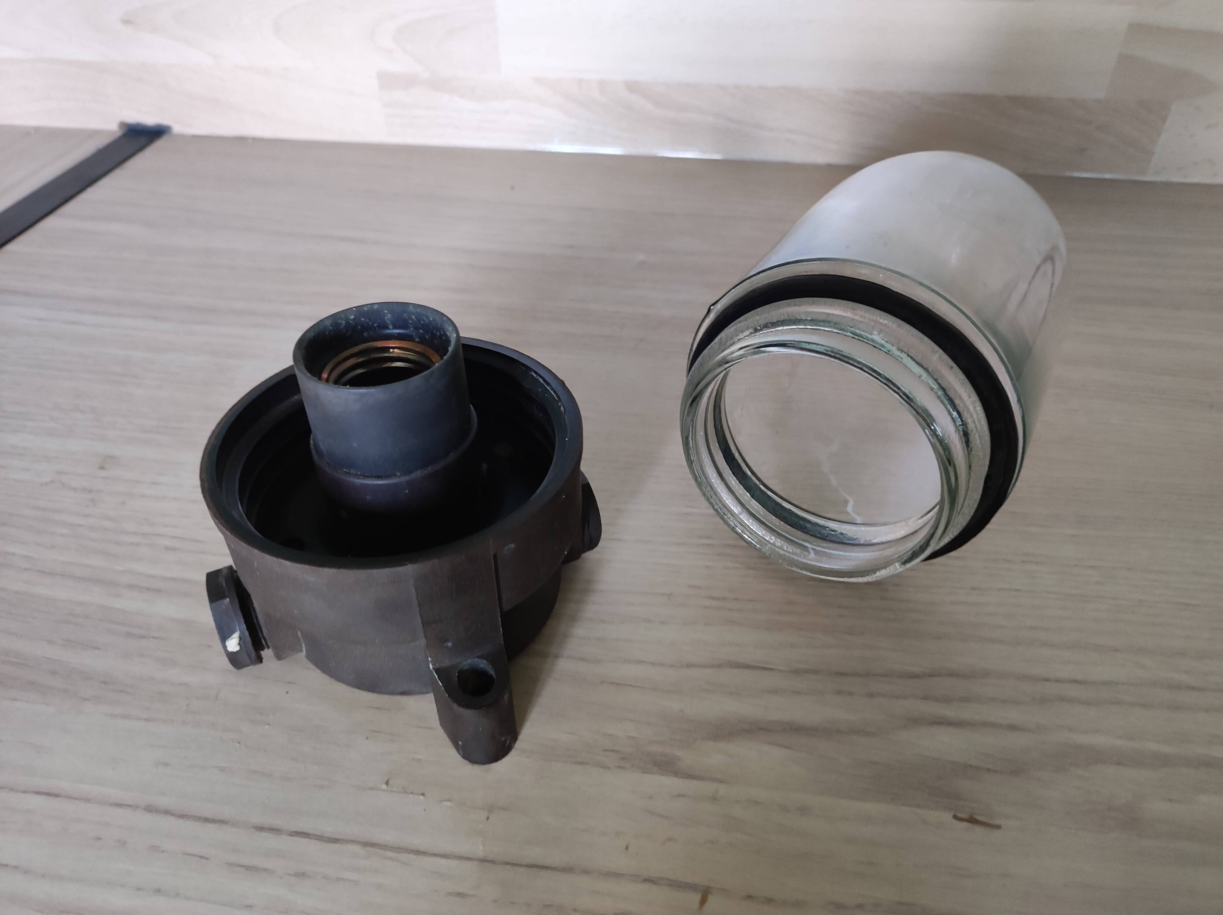 Lamp wall lamp globe glass shell bakelite design industrial workshop