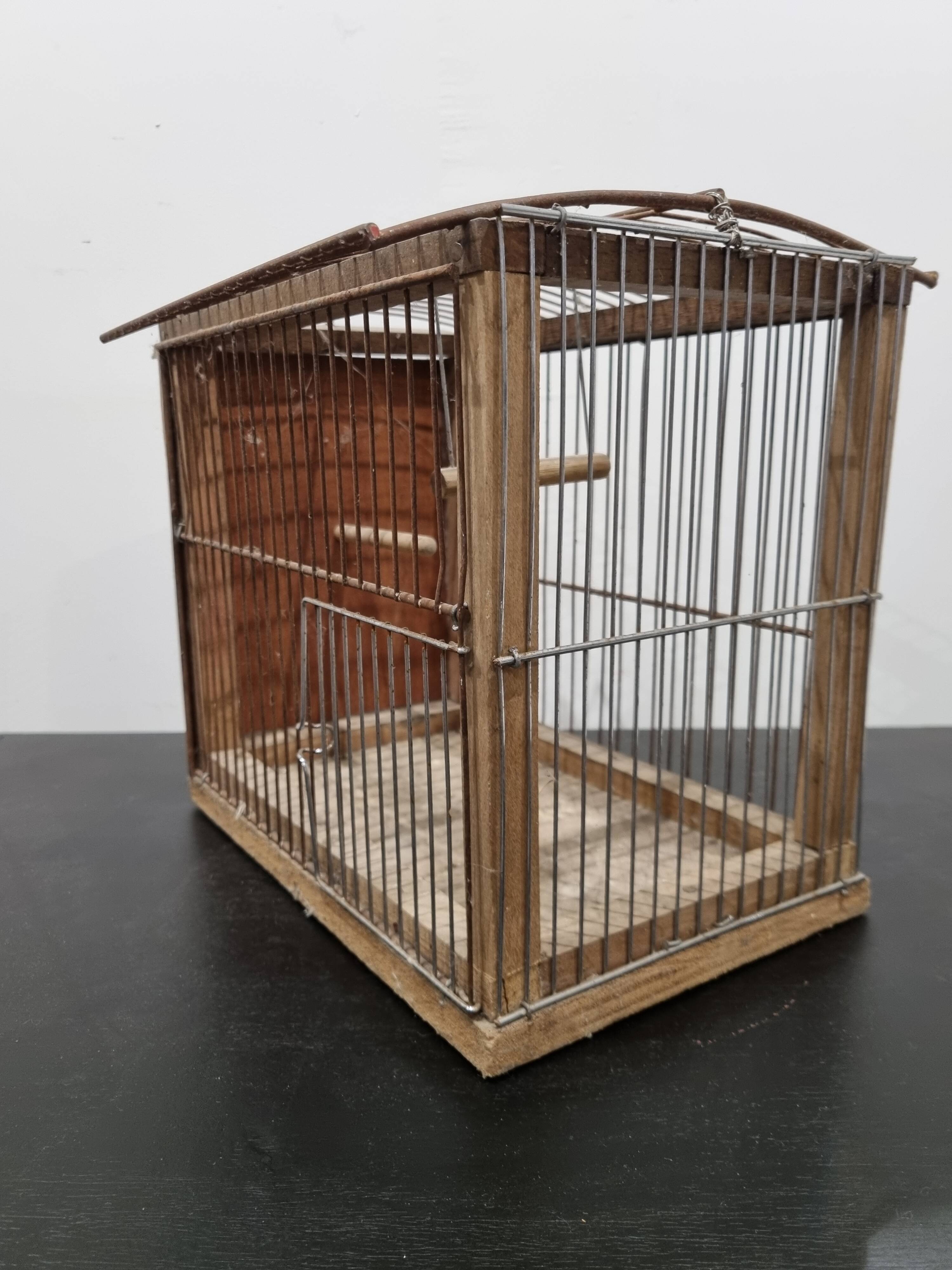 Bird cage