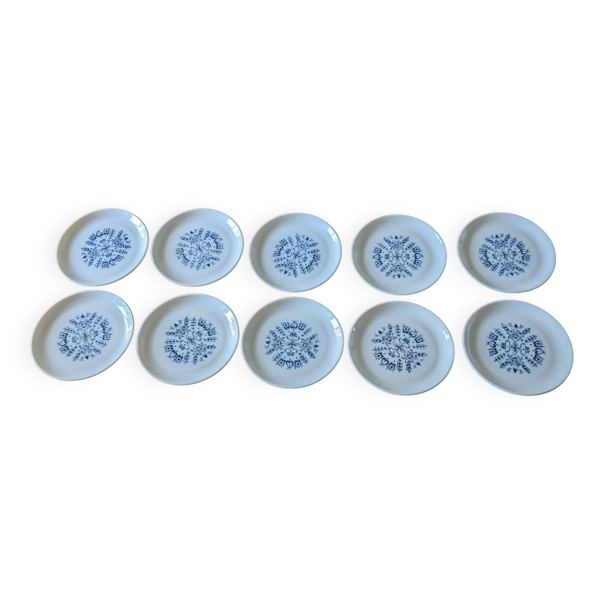 Service de 10 assiettes à dessert vintages par Sovirel