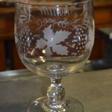 Engraved glass