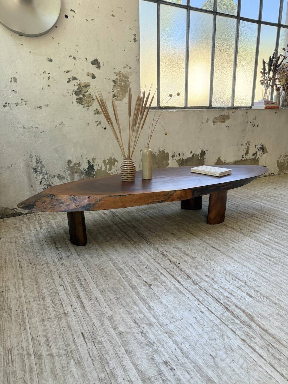 Table basse années 50 plateau bois exotique XXL