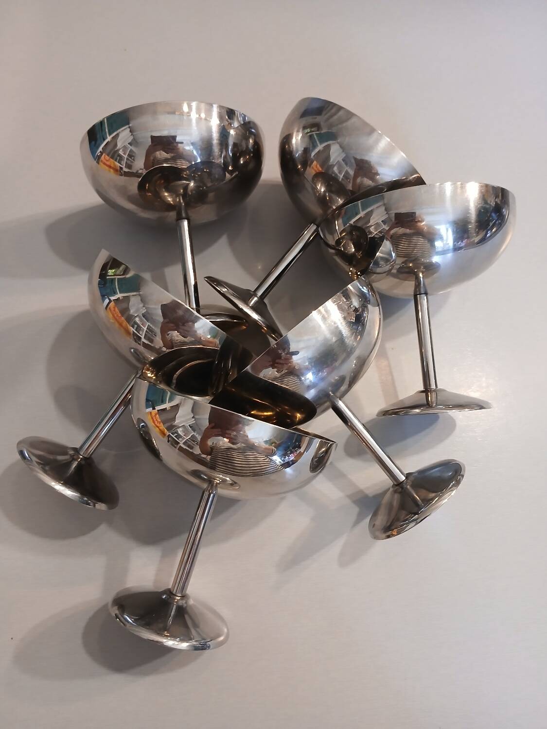 6 stainless steel ice cream cups