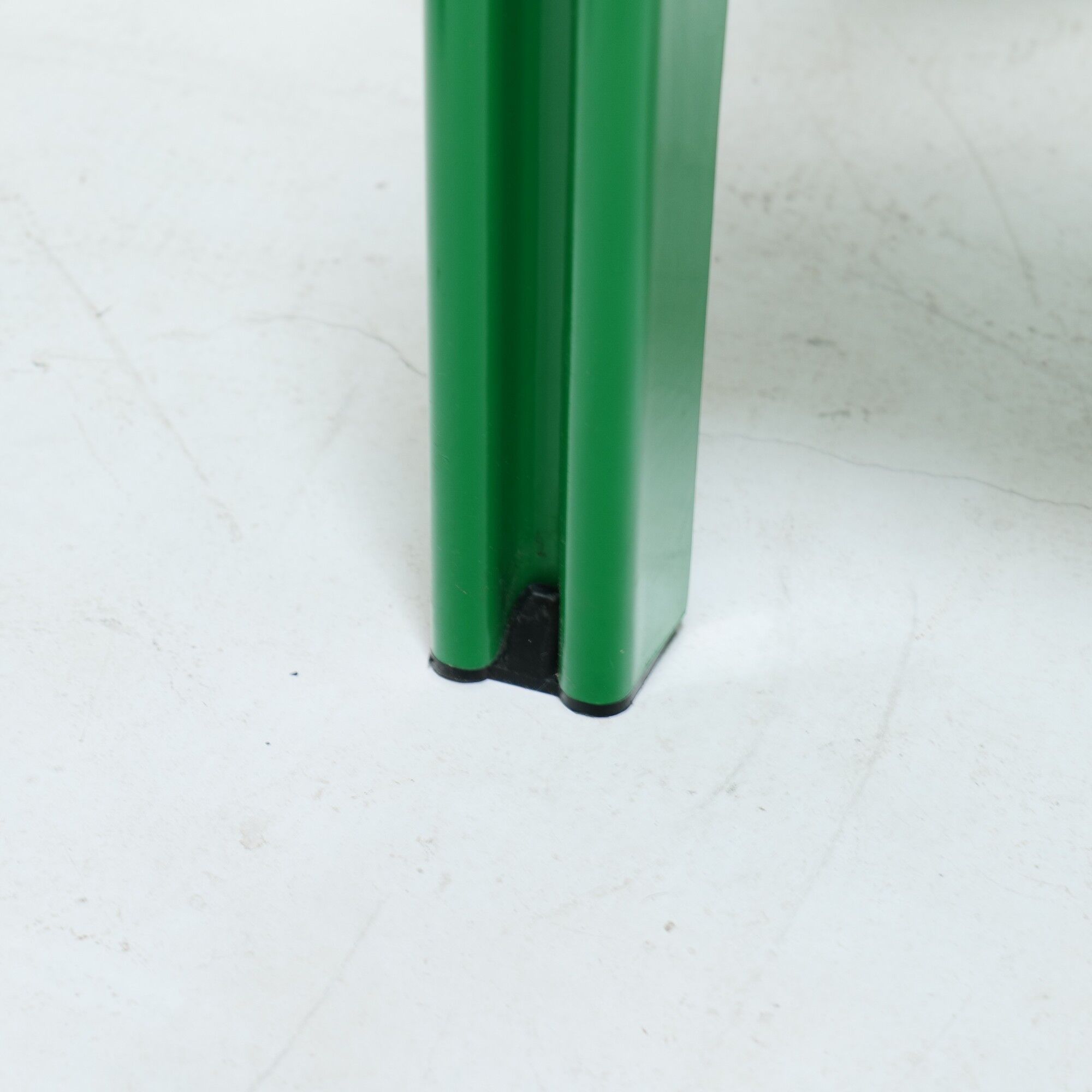 Vico Magistretti Vicario green armchairs for Artemide 1970's