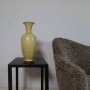 Modern mid-century vase by Rörstrand, designed by Gunnar Nylund, Sweden, 1950s.