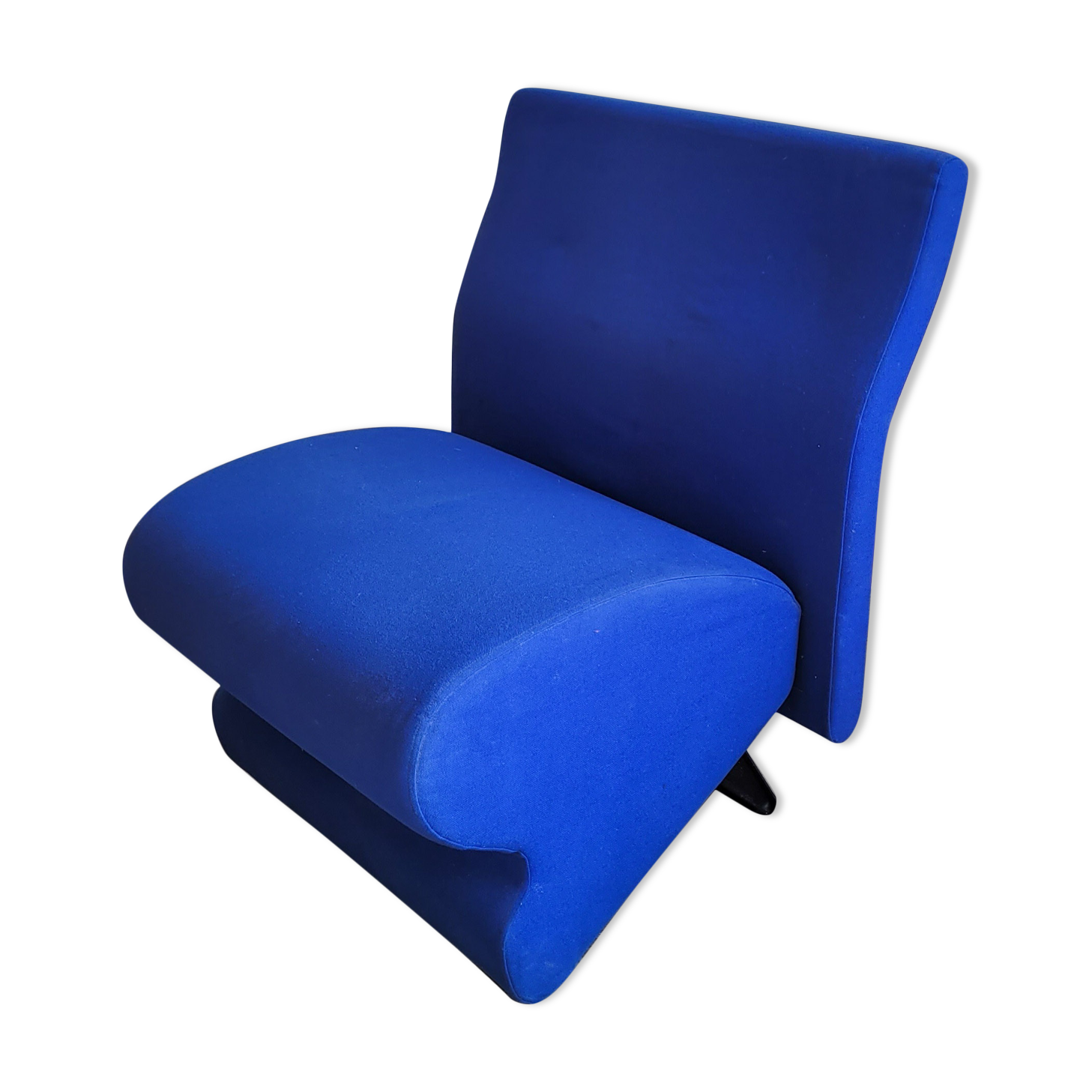 Giroflex blue design heater