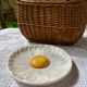Assiette de présentation apéritif barbotine marguerite
