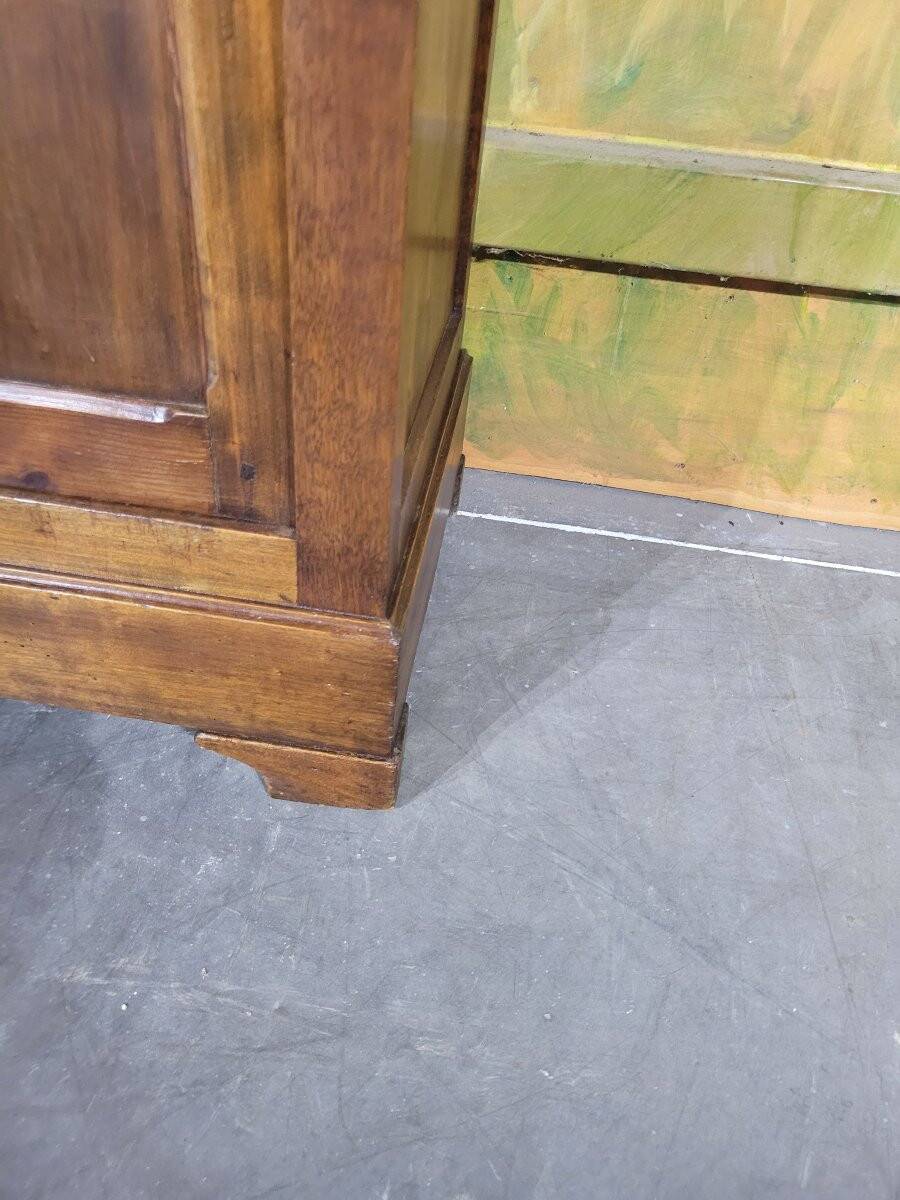 Small cherry and oak bookcase from the 19th century