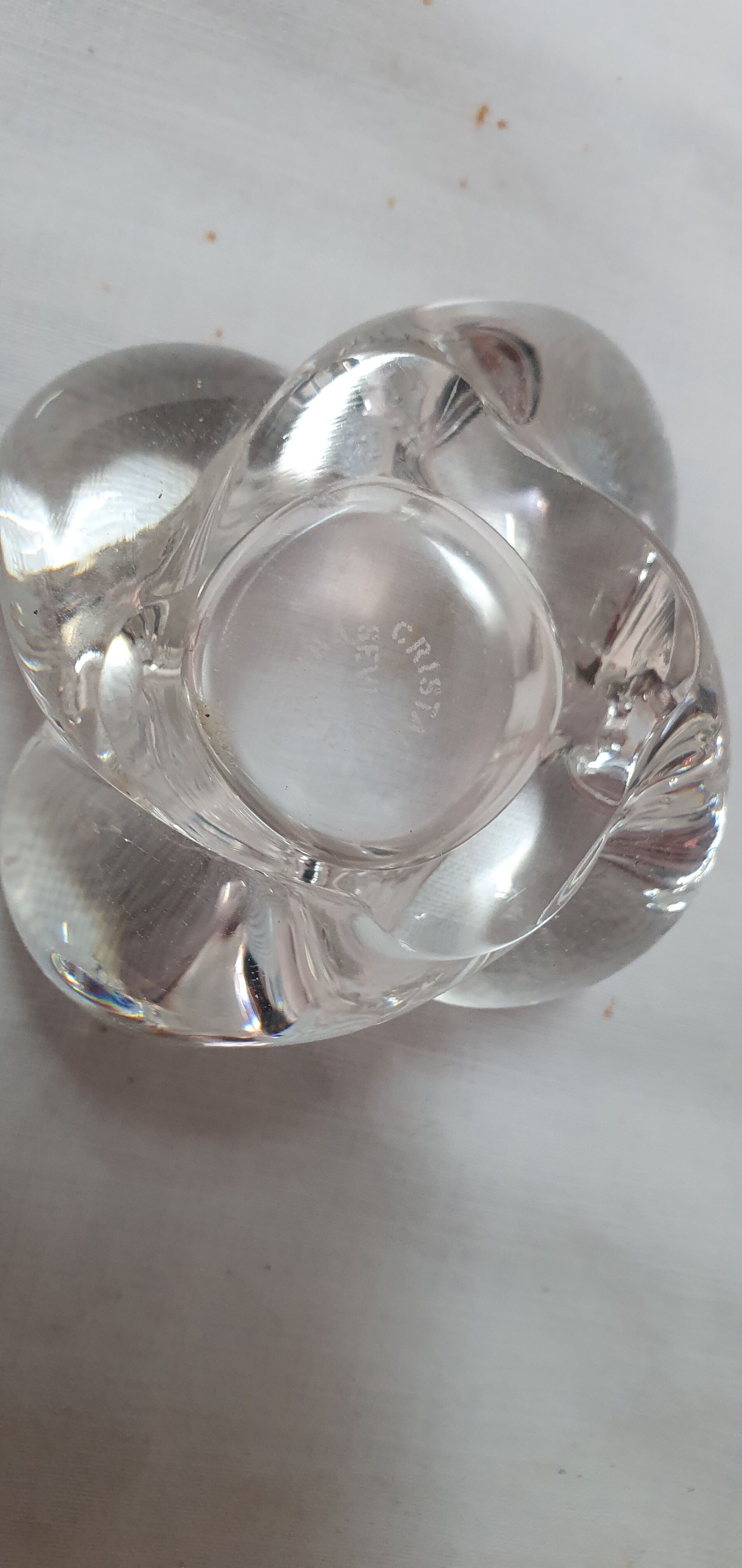 Salter crystal of sèvres