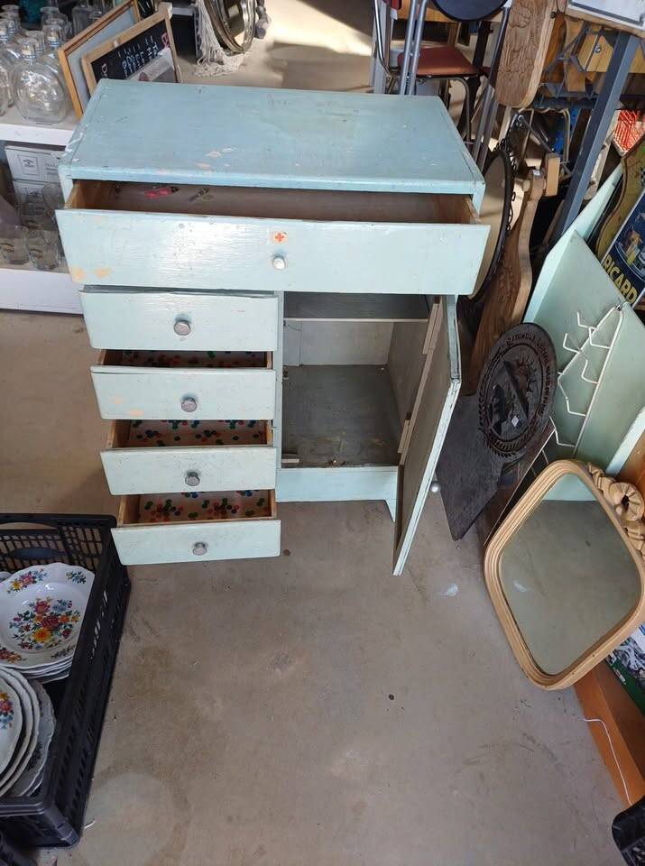Trade furniture / Vintage celadon blue chest of drawers