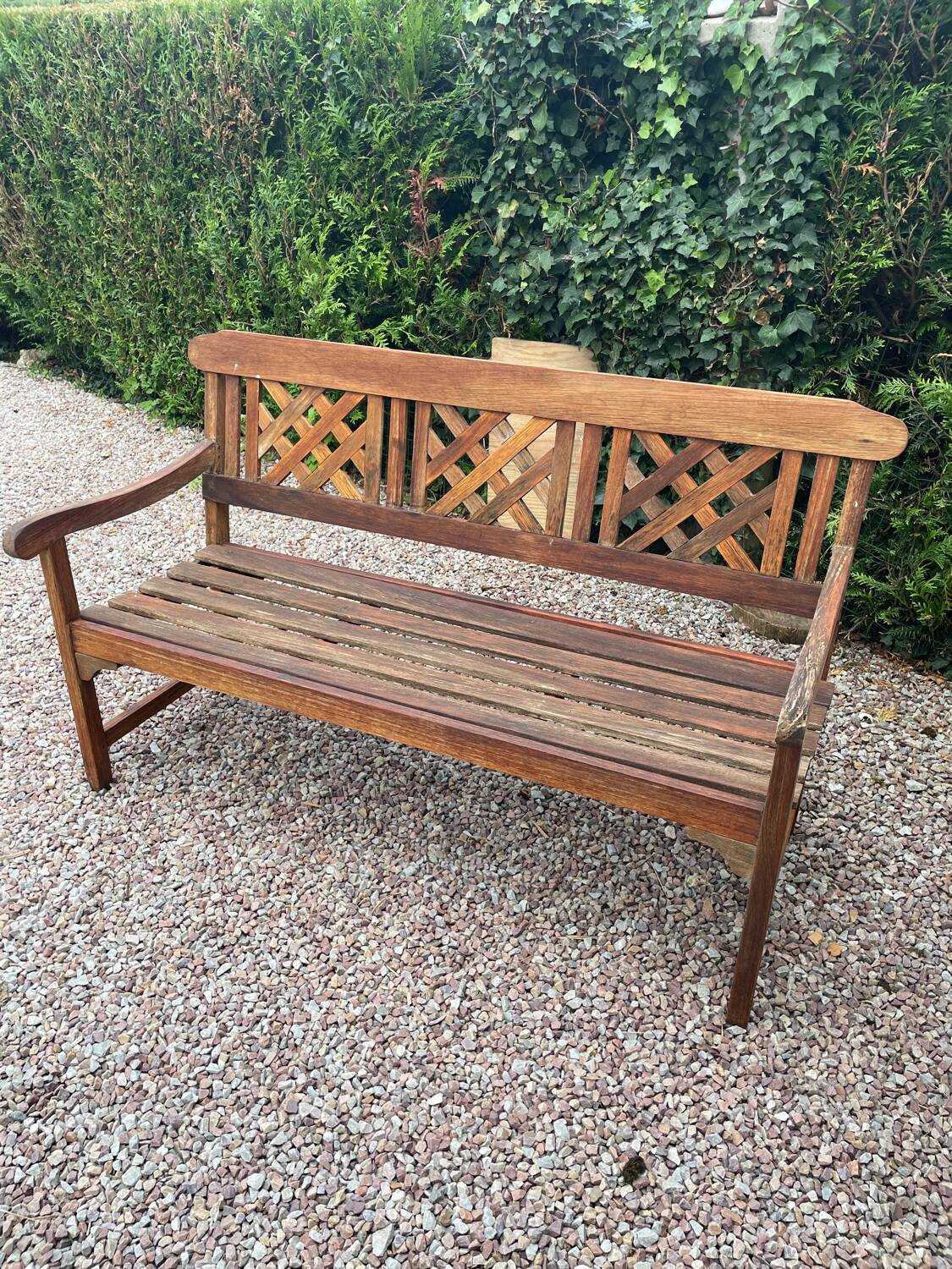 Garden bench