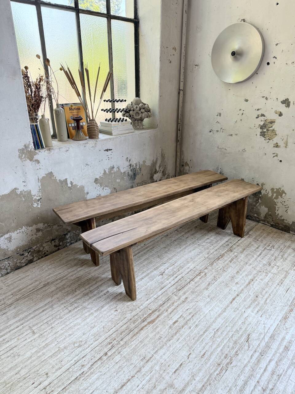 Paire de bancs de ferme en chêne