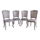 Lot de 4 chaises Louis XV en cannage patiné gris clair