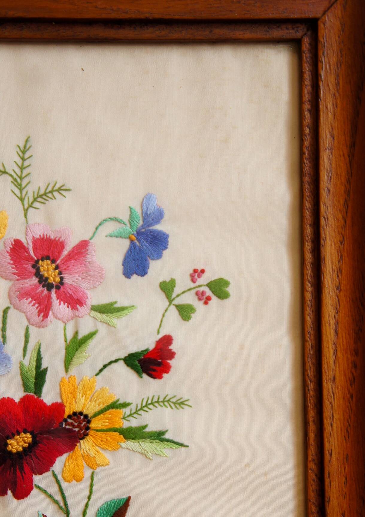 Set of 2 “bohemian” embroidery frames