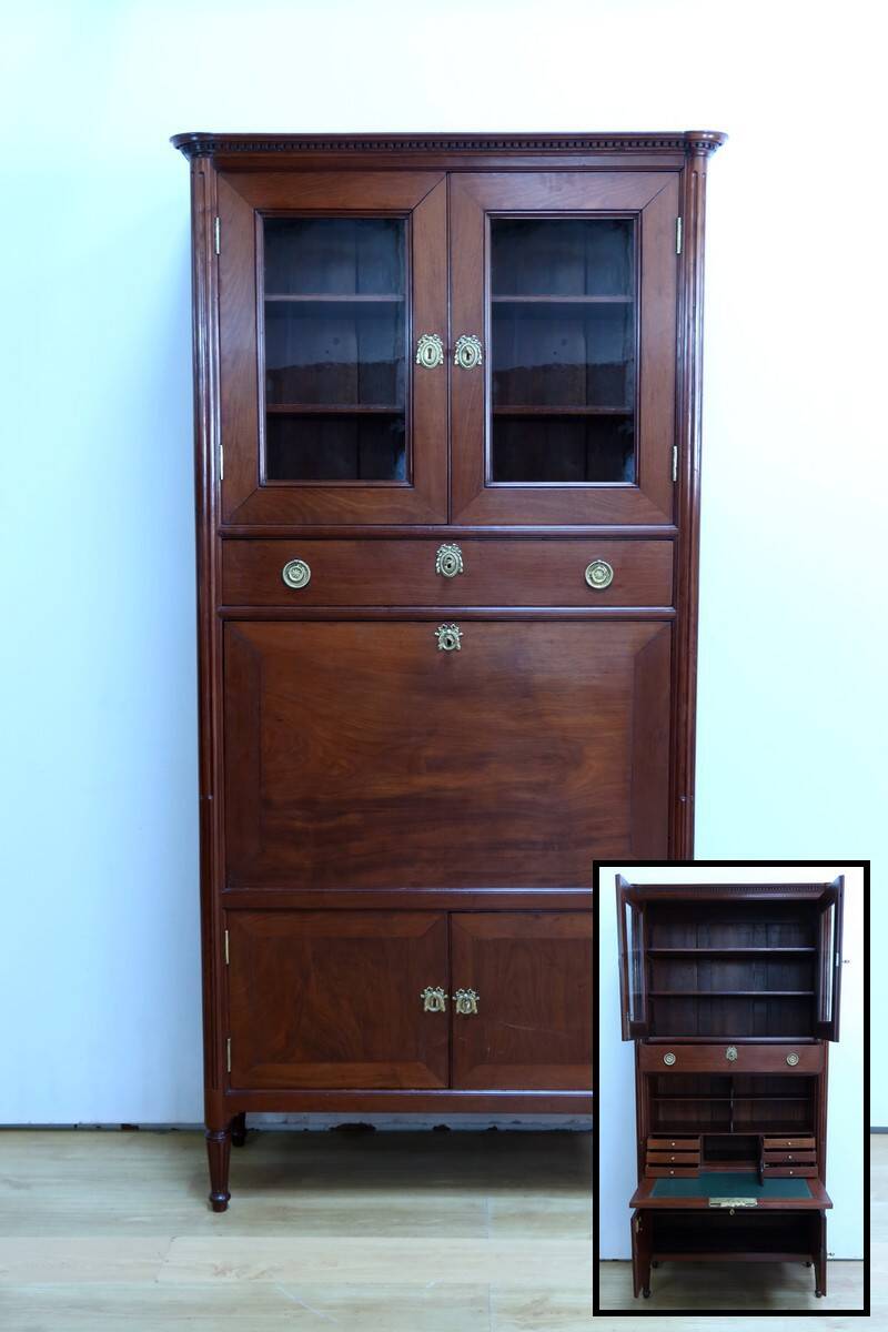 Secretary with a Mahogany Guillotine from Cuba, Louis XVI period – Late 18th century