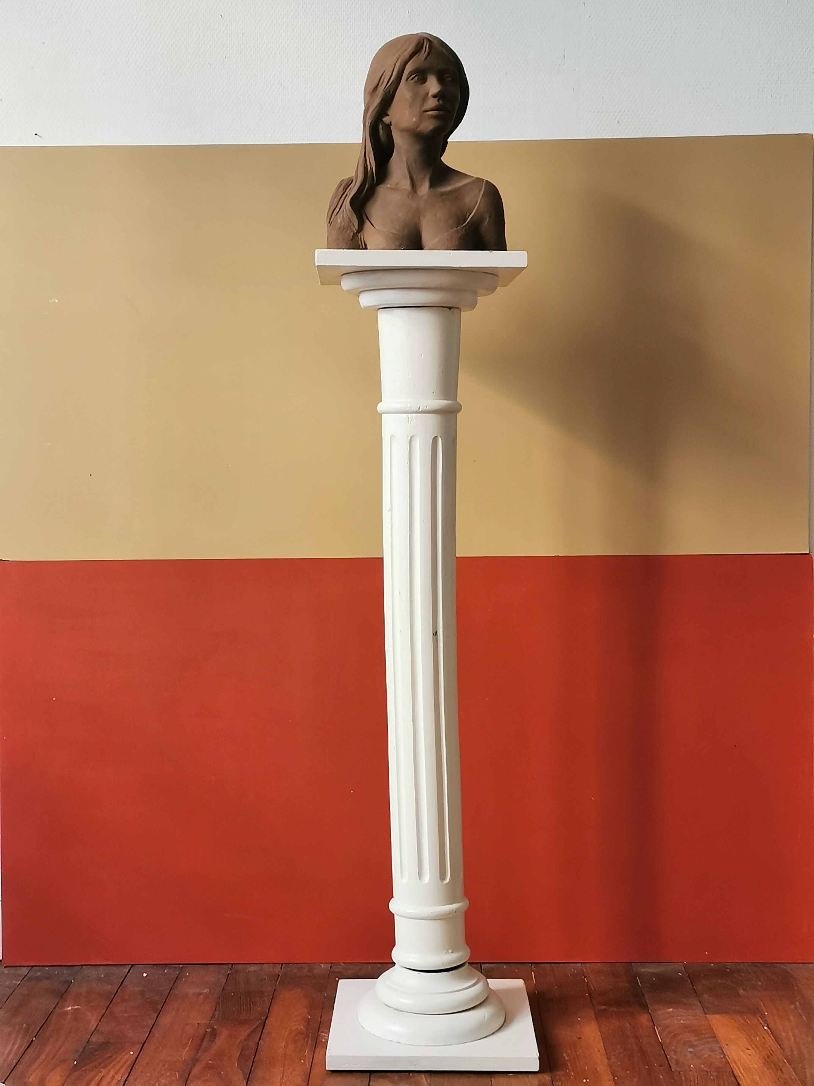 Colonne dorique ancienne en bois