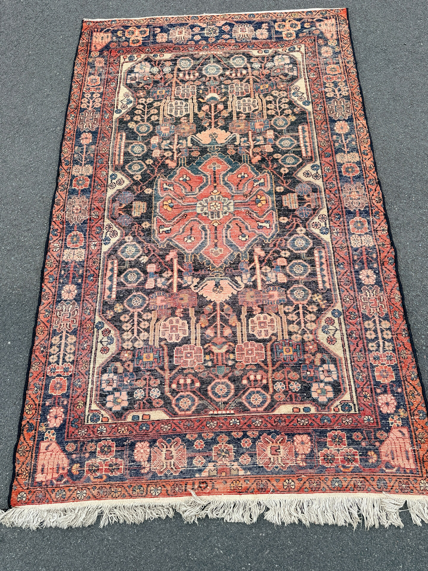 Magnifique tapis ancien persan Nahavand noué main