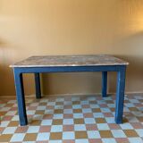 Table with black legs
