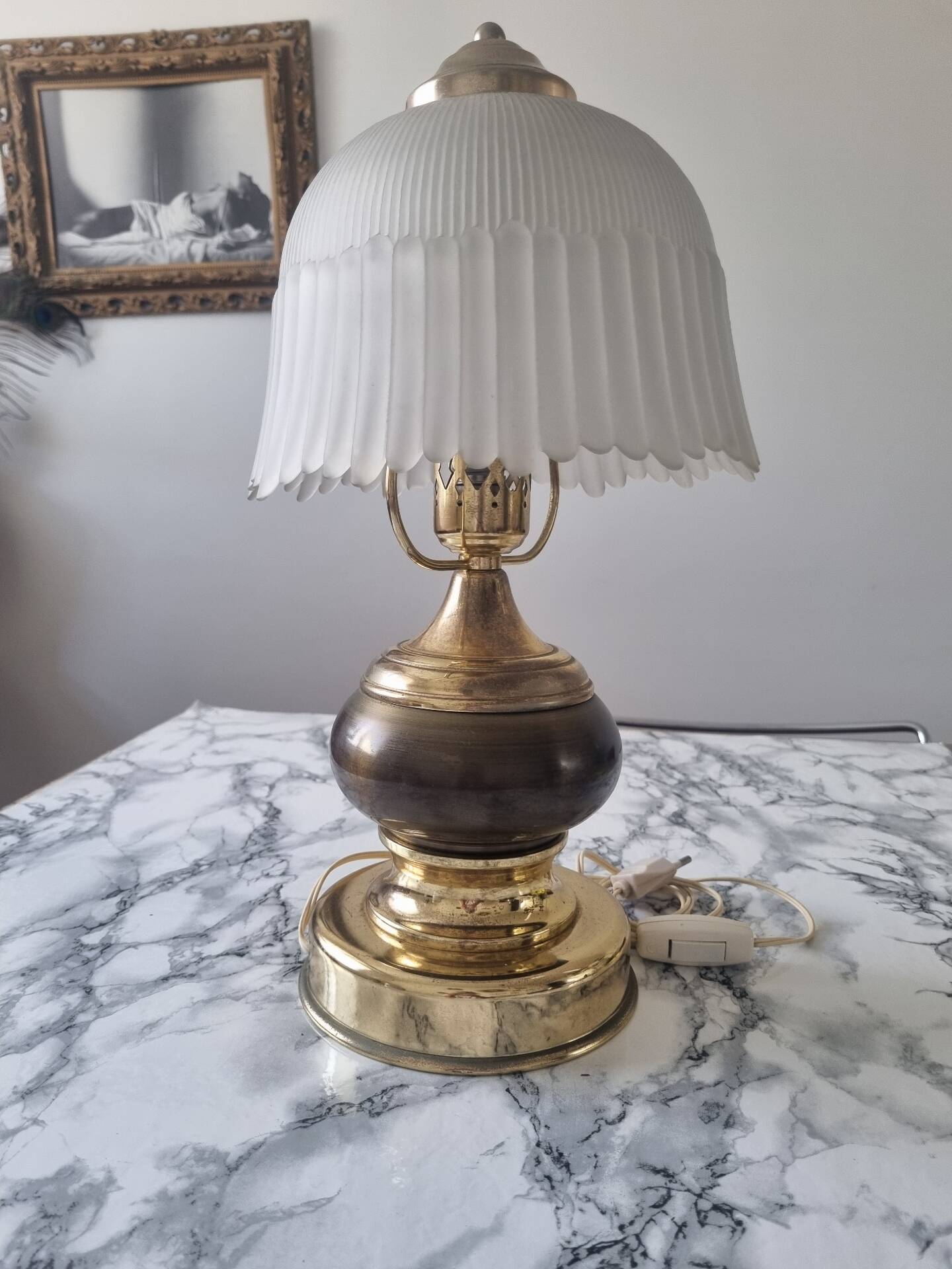 Lampe doré opaline vintage