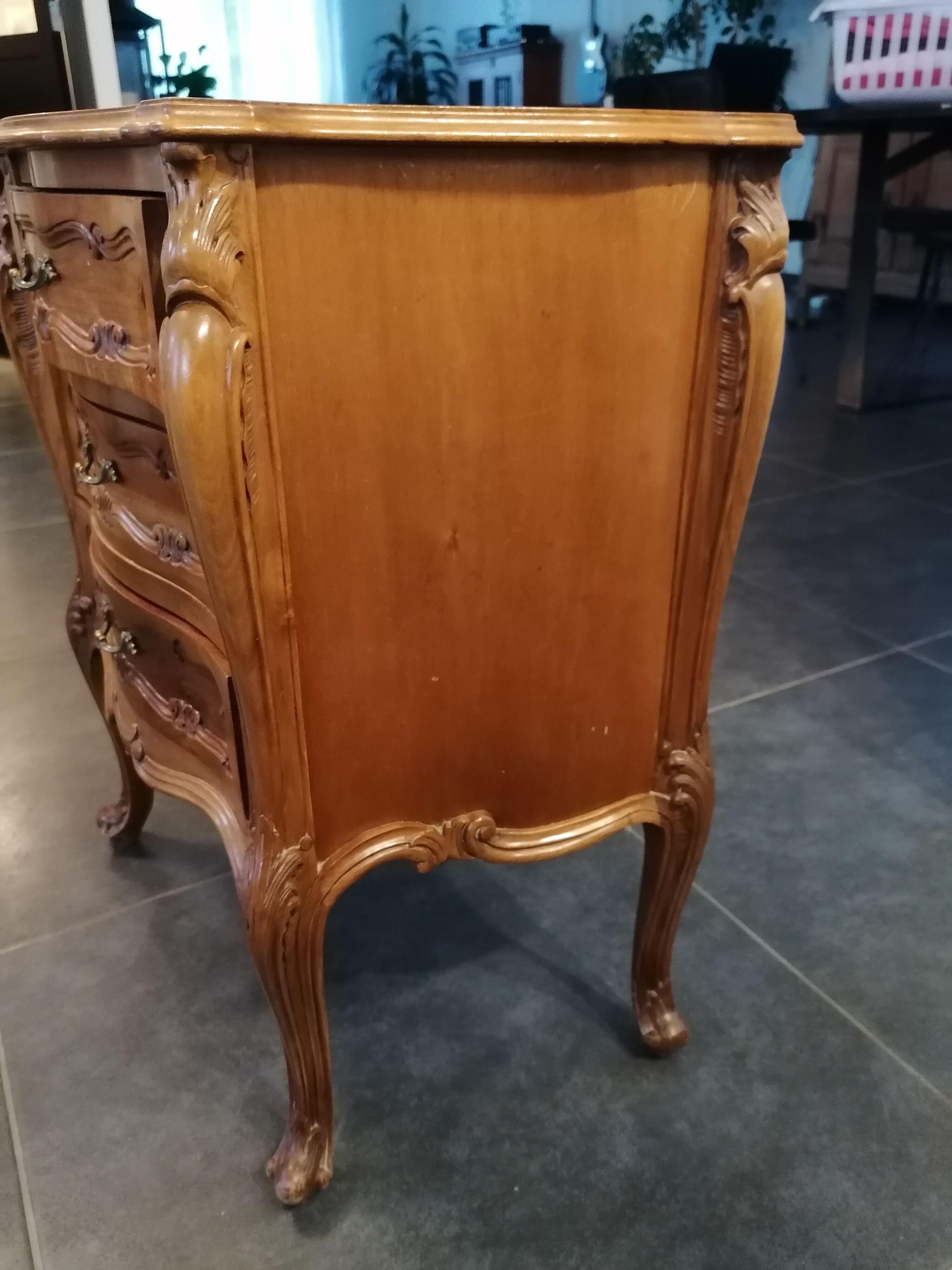 Baroque-style bedside