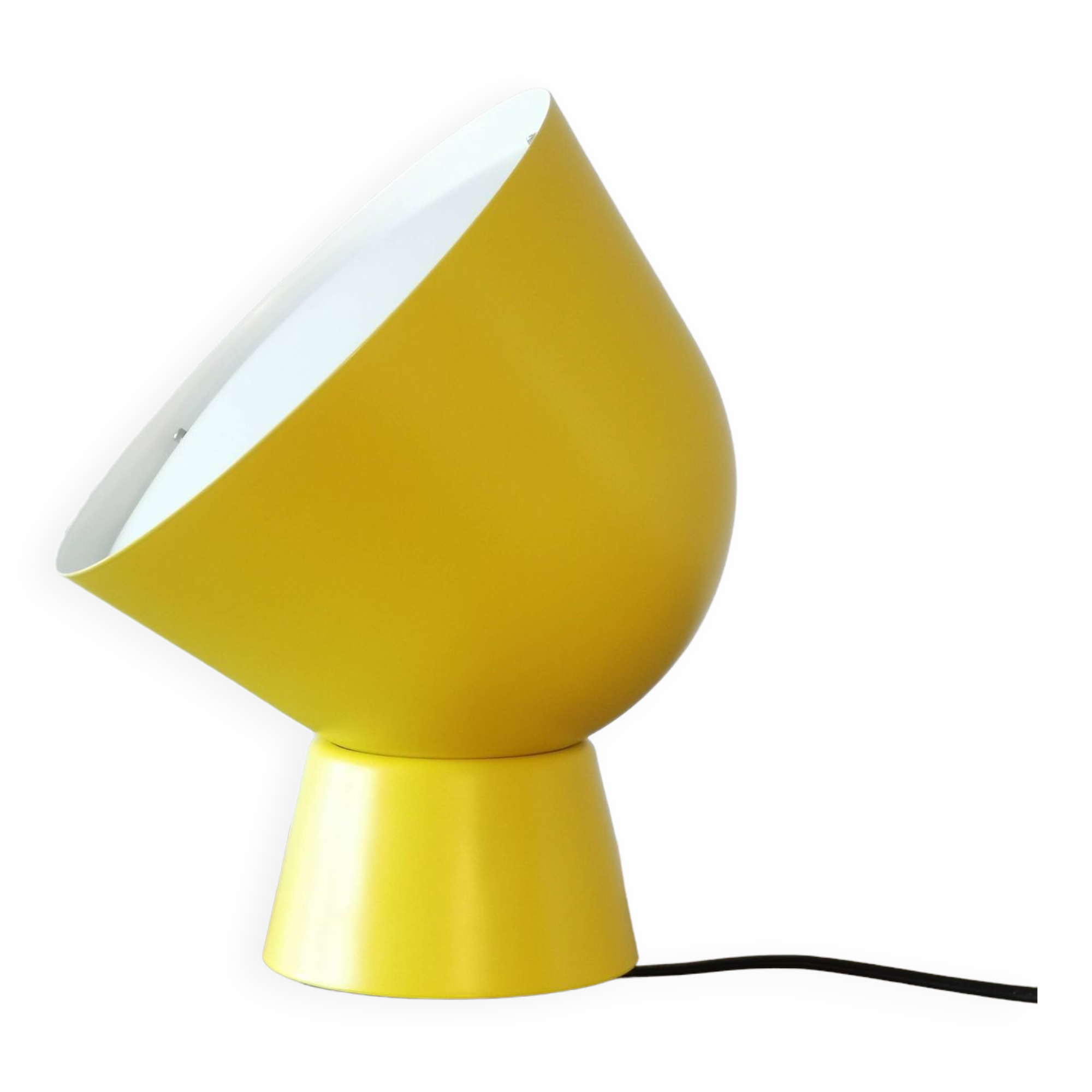 Lampe ou applique scandinave jaune Ola Wihlborg pour Ikea, 2017.