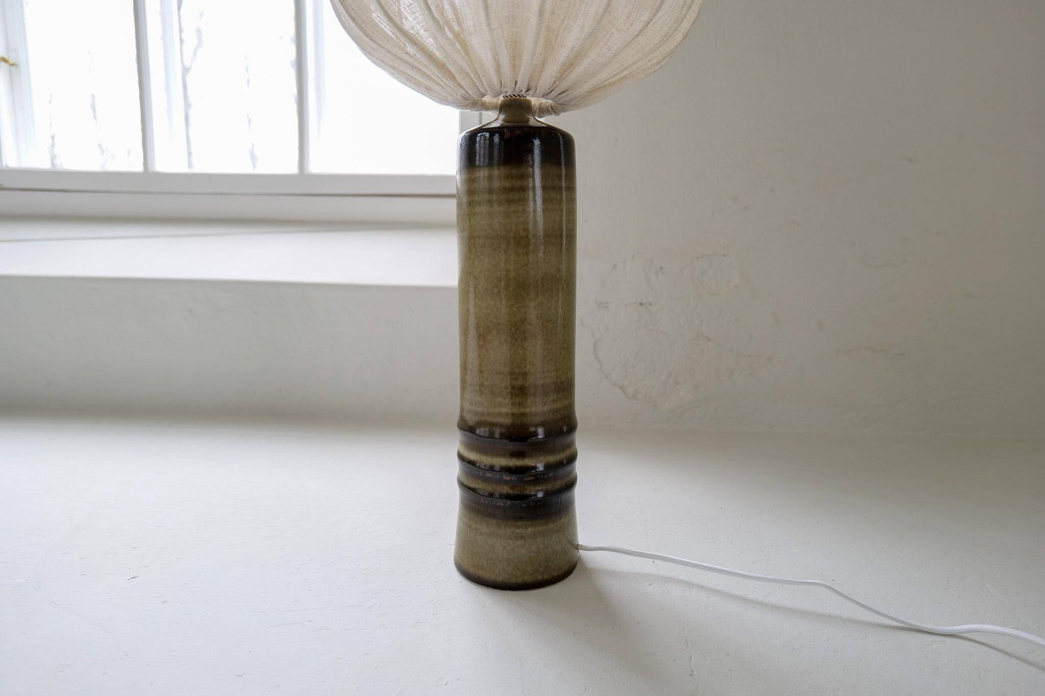 Mid-century modern ceramic table lamp in earthy tones Rörstrand Olle Alberius Sweden