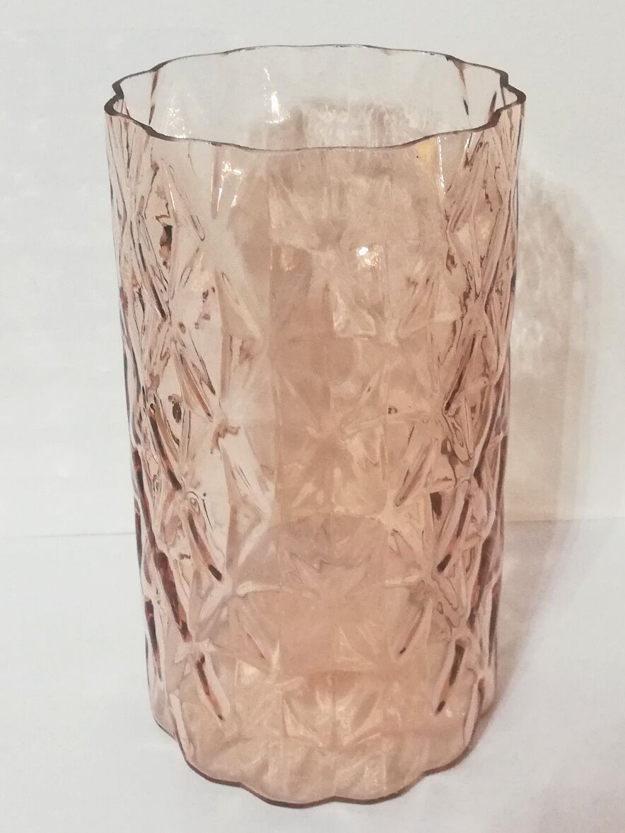 Art Deco vase in roseline glass