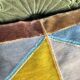 Coussin en velours vintage