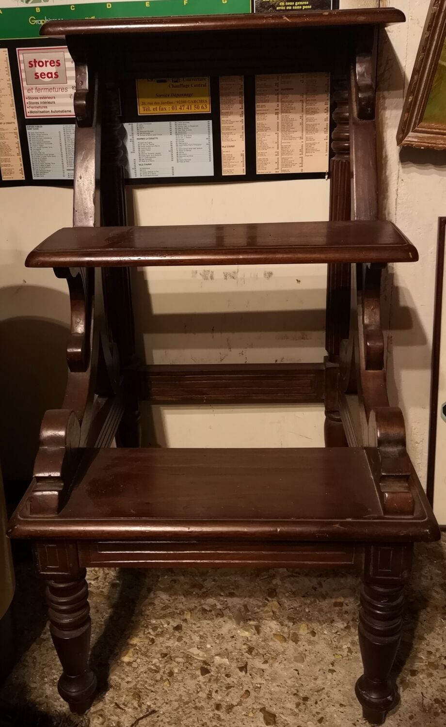 Library stepladder staircase