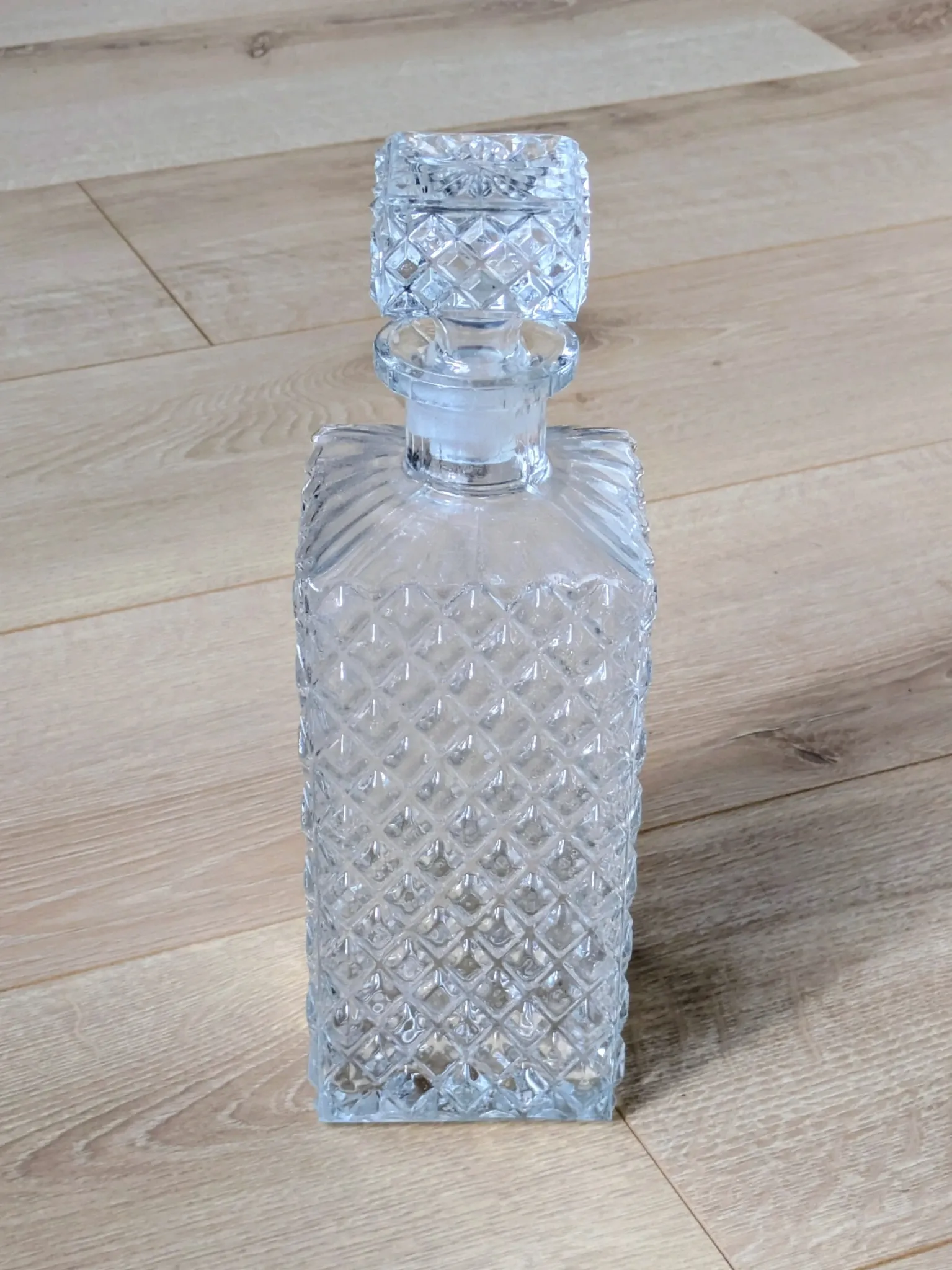 Square Whisky Carafe with Diamond Point Decoration in Moulded-Cut Glass